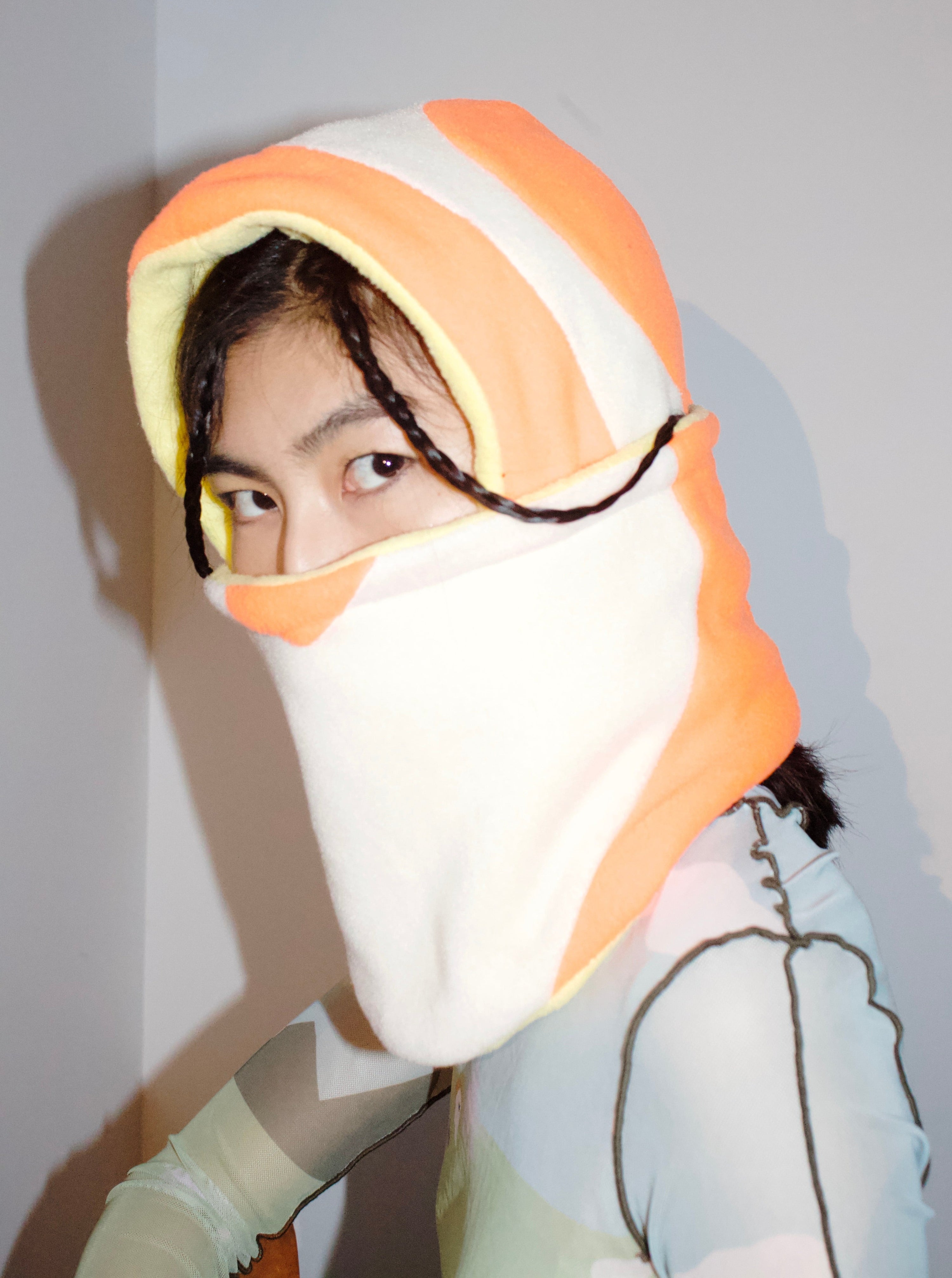 creamy hood & snood